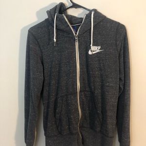 gray nike jacket
